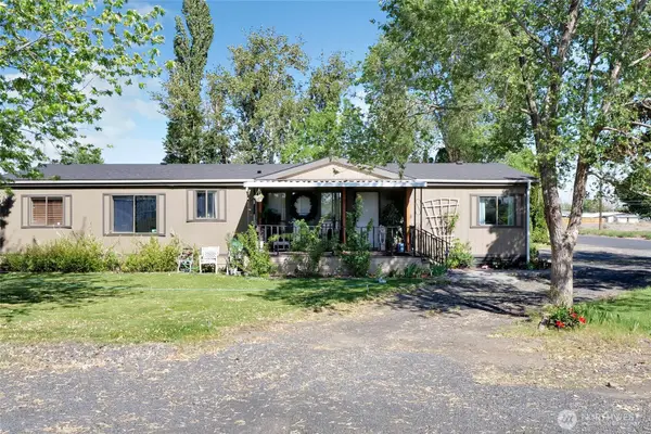 4379 Jackie Drive Ne, Moses Lake, WA 98837