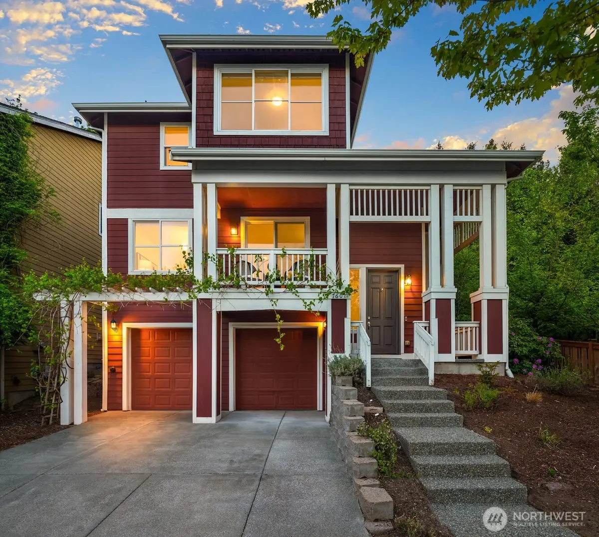 7601 39th Avenue S, Seattle, WA 98118 - #1