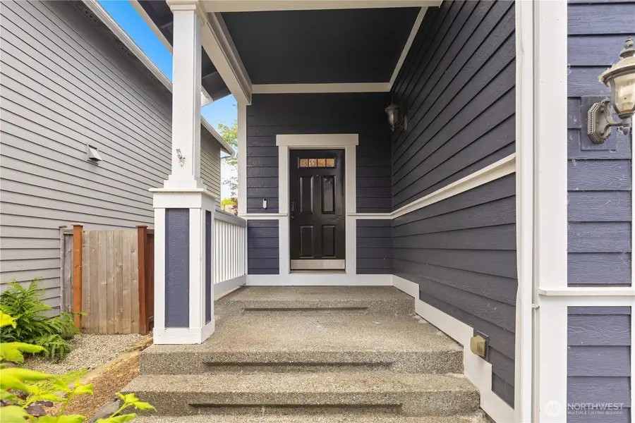 912 25th Avenue Sw, Puyallup, WA 98373 - #3