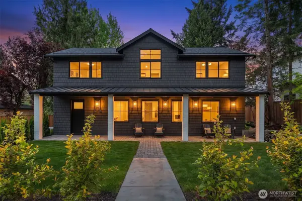 12416 NE 72nd Street, Kirkland, WA 98033