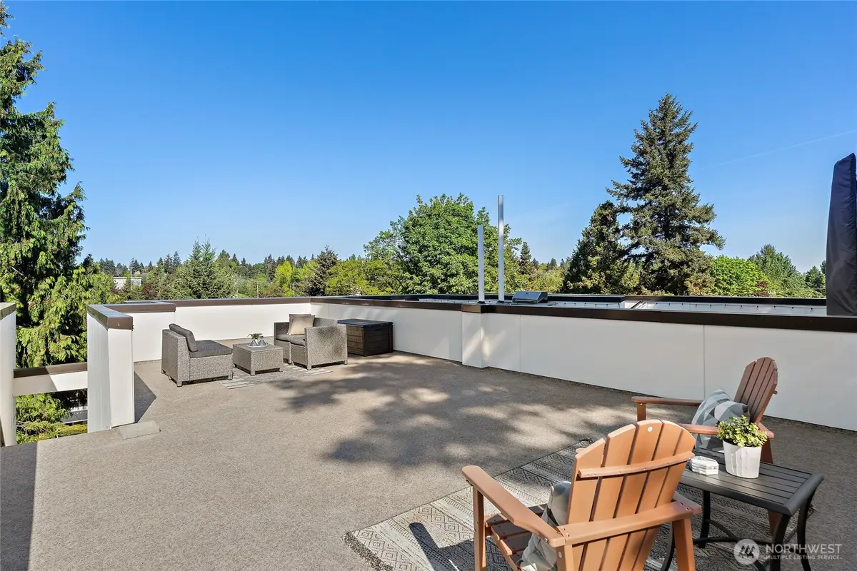 8424 24th Avenue Sw, Seattle, WA 98106 - #1