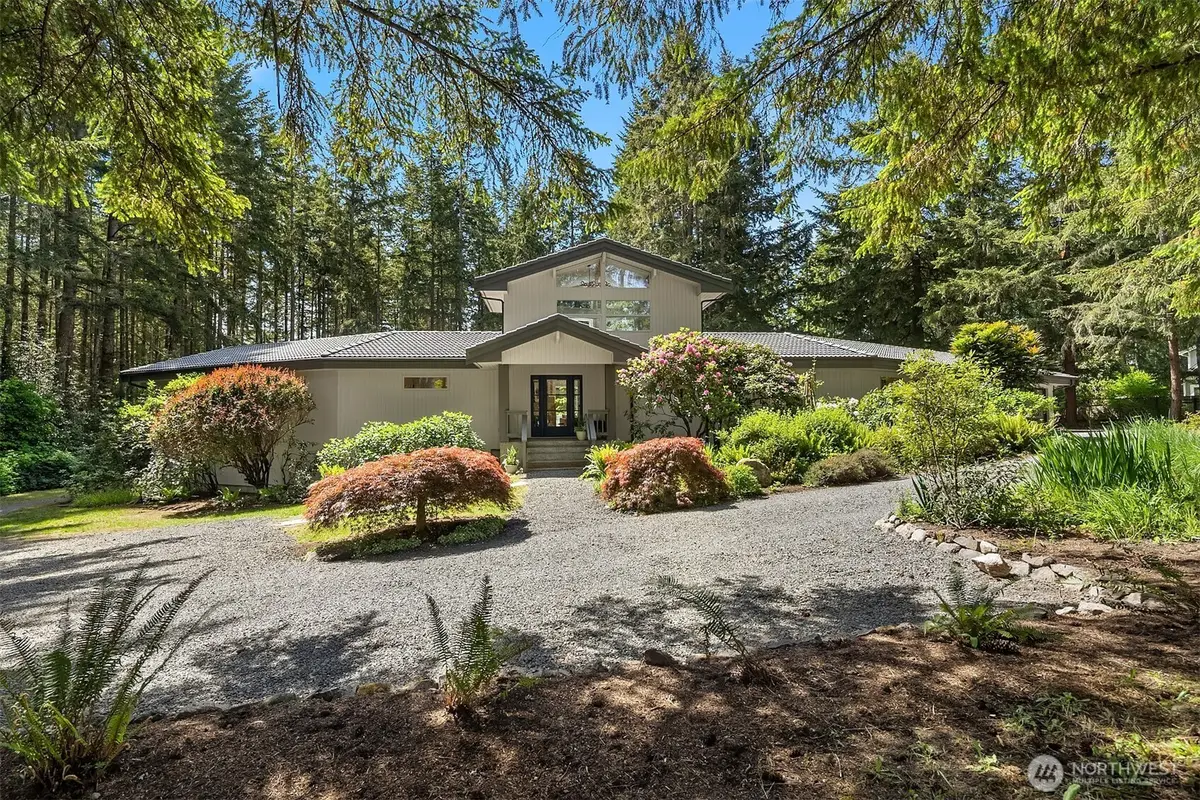 7575 NE New Brooklyn Road, Bainbridge Island, WA 98110 - #1