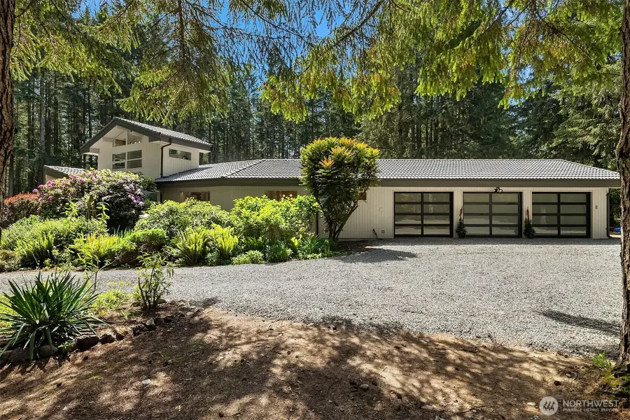 7575 NE New Brooklyn Road, Bainbridge Island, WA 98110 - #3
