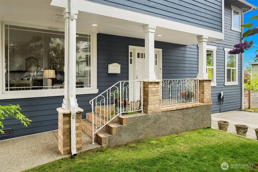 915 30th Avenue S, Seattle, WA 98144 - #3