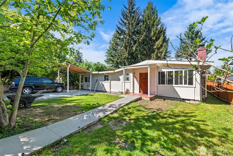 13721 37th Avenue Ne, Seattle, WA 98125 - #2