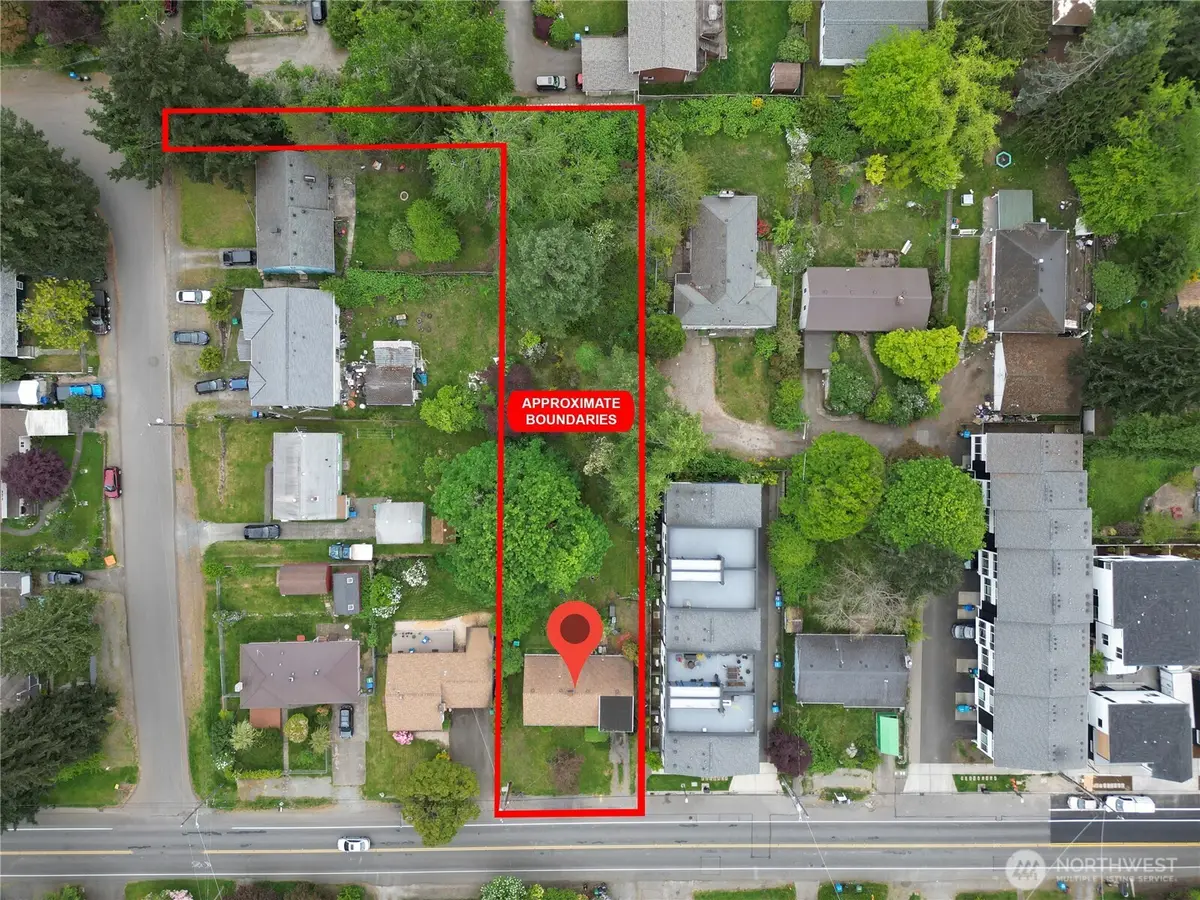 18034 10th Avenue Ne, Shoreline, WA 98155 - #1