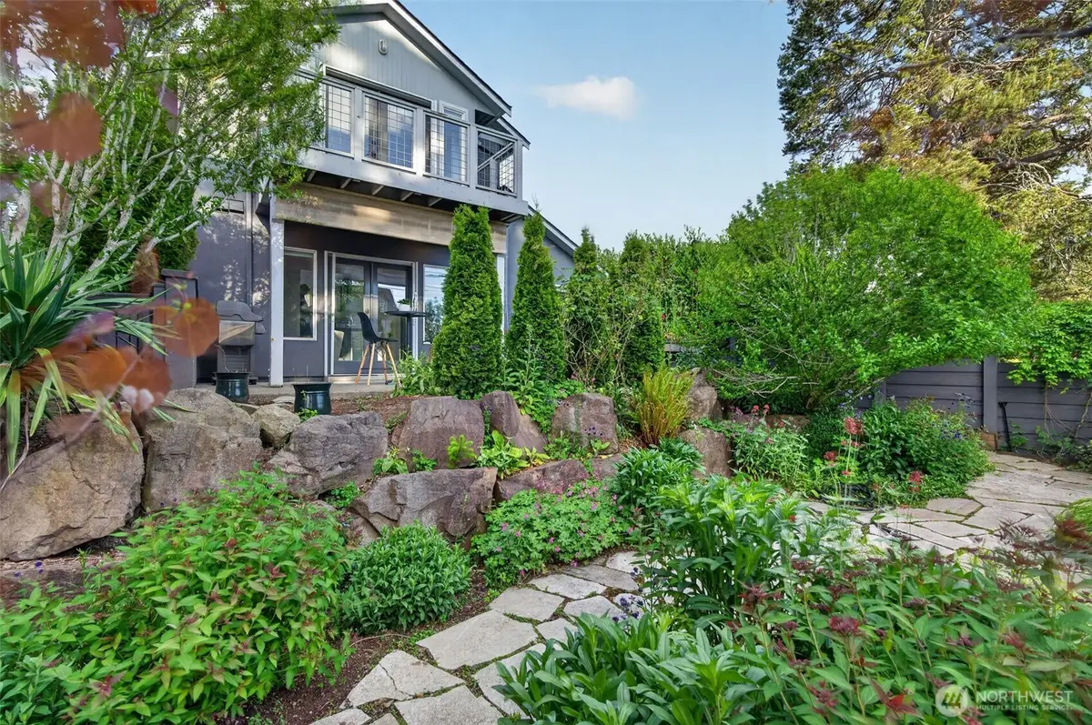 7700 California Avenue Sw, Seattle, WA 98136 - #1