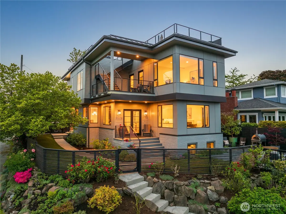 3303 37th Avenue W, Seattle, WA 98199 - #1