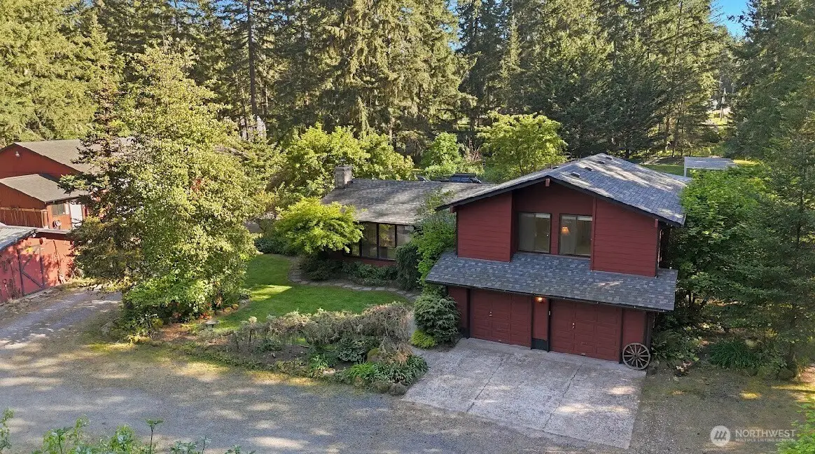 34116 50th Avenue E, Eatonville, WA 98328 - #1