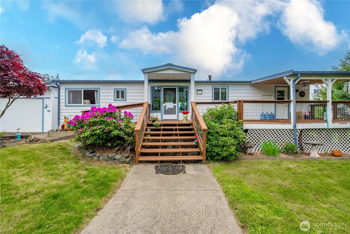 8210 177th Avenue Sw, Longbranch, WA 98351 - #1