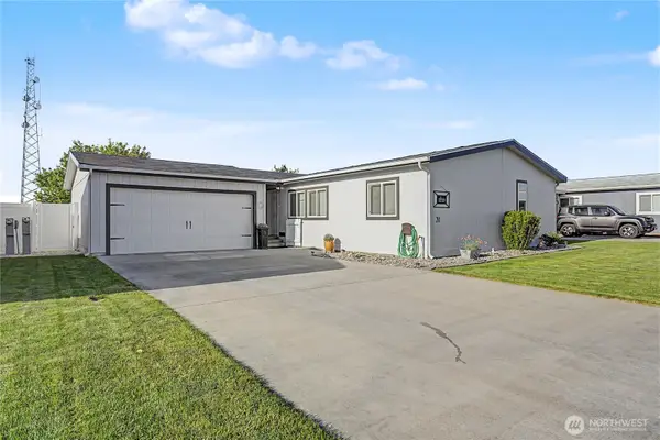 1701 E Burr Avenue #20, Moses Lake, WA 98837