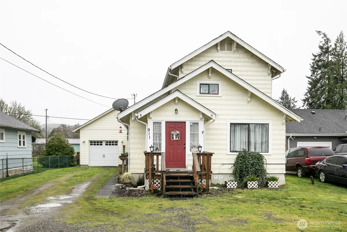 911 Stockwell Street, Aberdeen, WA 98520 - #1