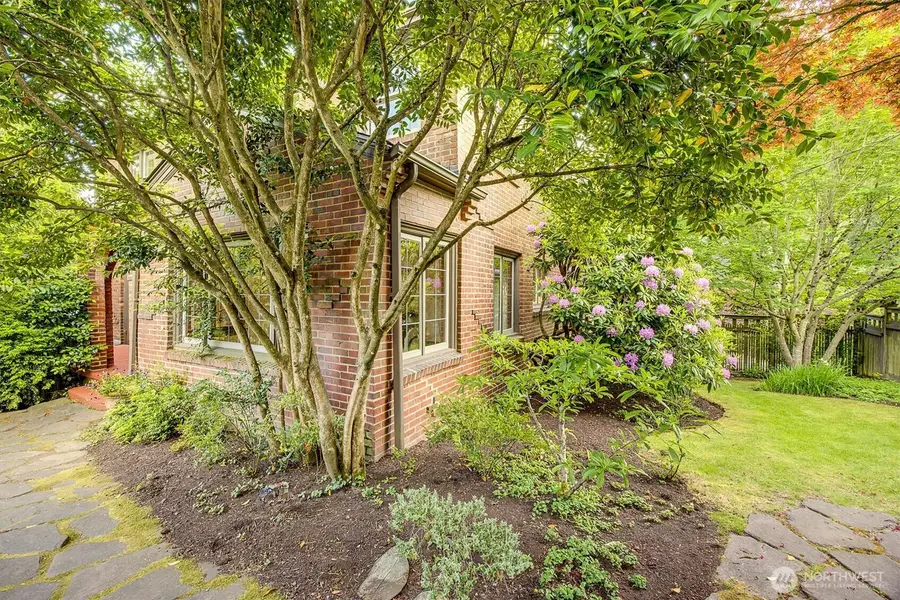 3601 E Cherry Street, Seattle, WA 98122 - #3