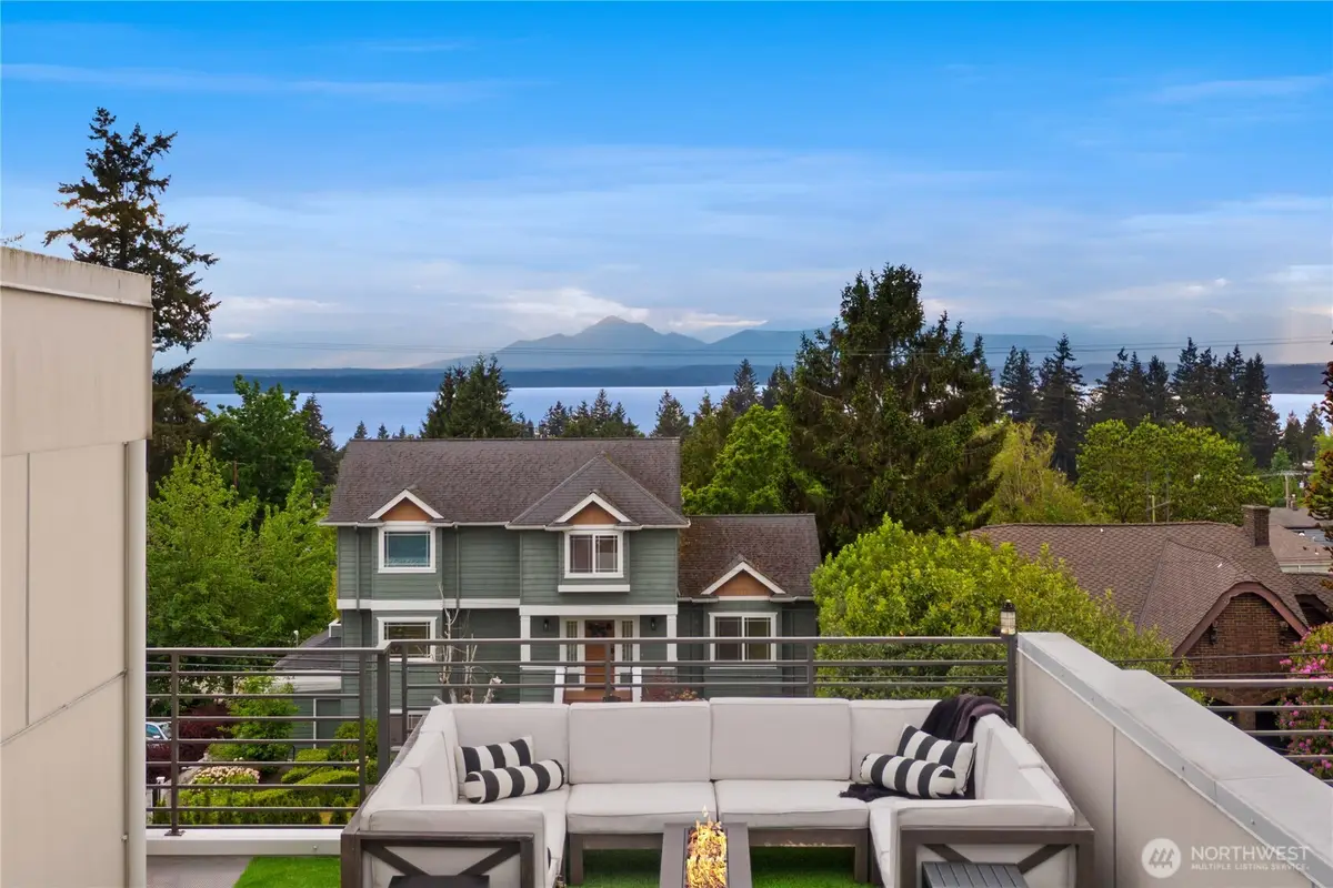 12002 Greenwood Avenue N, Seattle, WA 98133 - #1