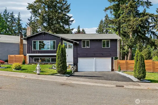 9232 NE 139th Street, Kirkland, WA 98034