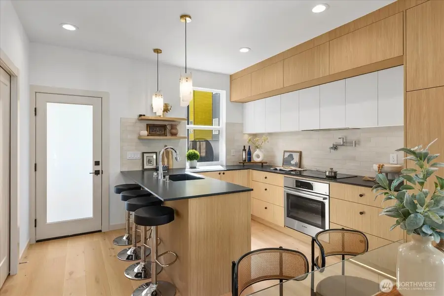 4416 Corliss Avenue N #B, Seattle, WA 98103 - #2