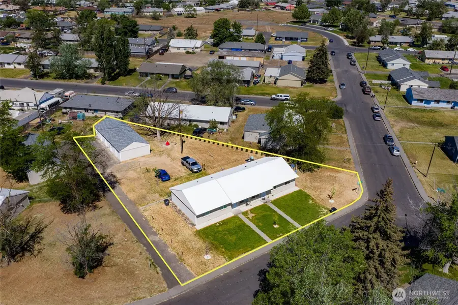 1201 Vandenberg Avenue #1203, Moses Lake, WA 98837 - #2