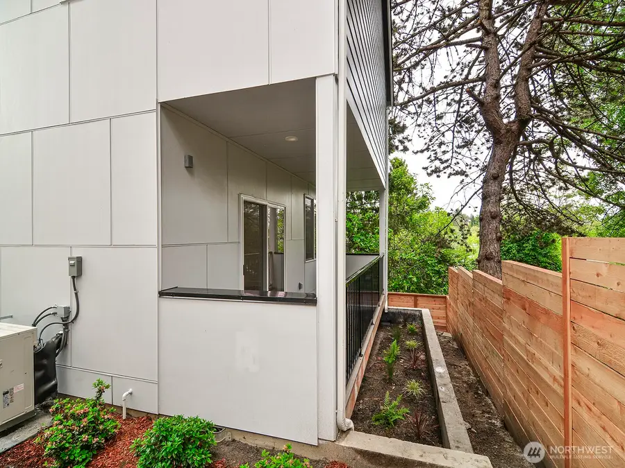 2336 23rd Avenue S, Seattle, WA 98144 - #3