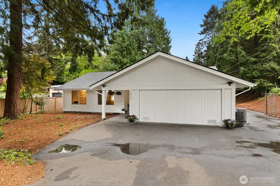 16310 Fremont Place N, Shoreline, WA 98133 - #2