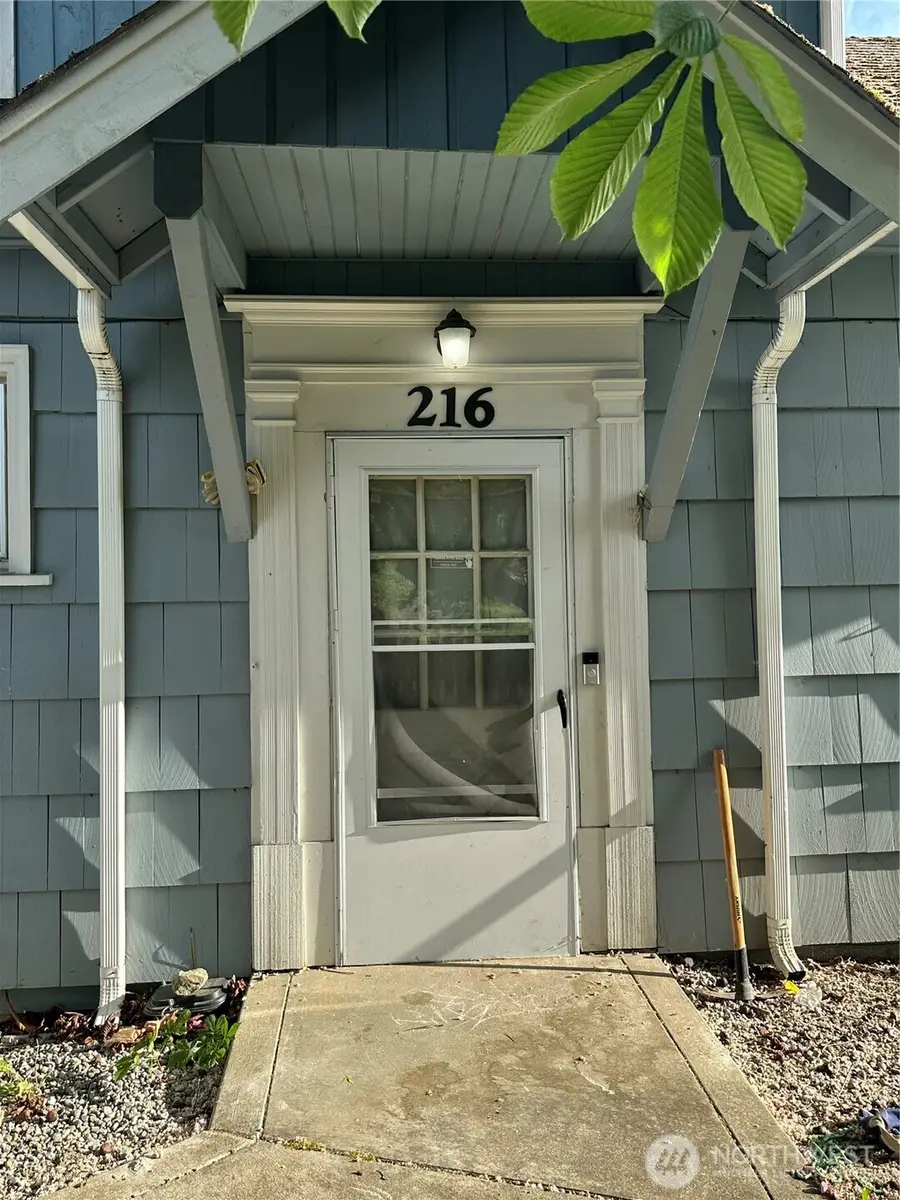 216 127th Street E, Tacoma, WA 98445 - #2