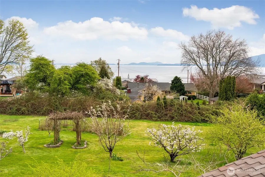 3910 Cliffside Drive, Bellingham, WA 98225 - #3