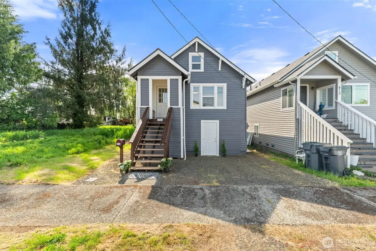 411 11th Street, Hoquiam, WA 98550 - #1