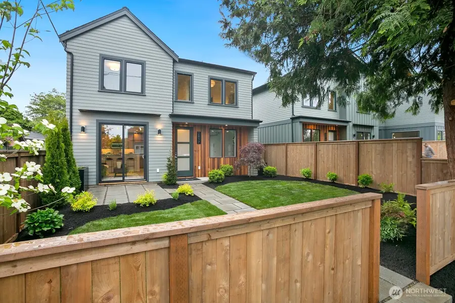 2817 W Bertona Street, Seattle, WA 98199 - #2