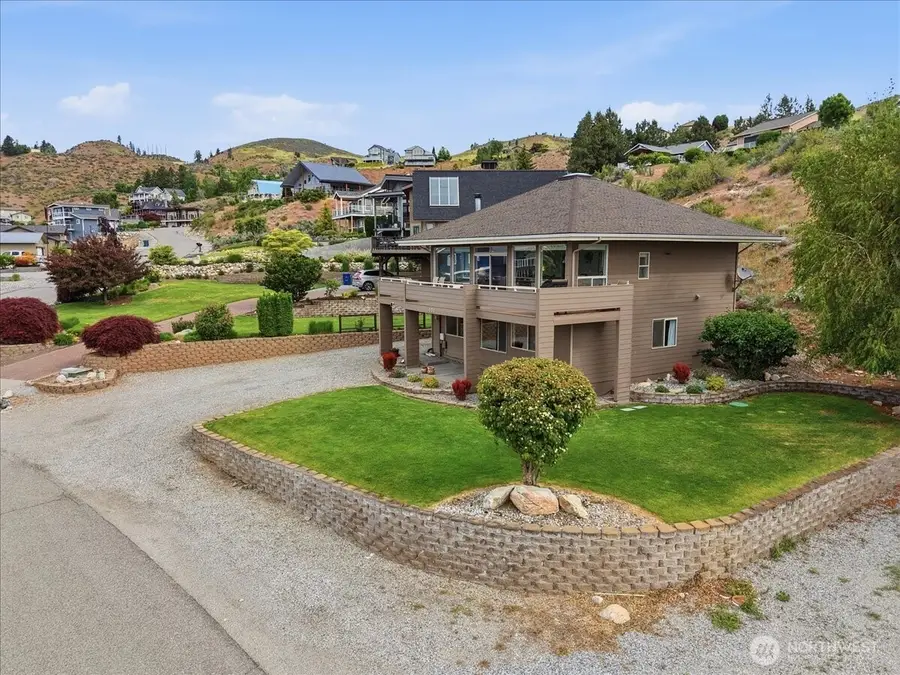 101 Stormy Mountain Way, Chelan, WA 98816 - #2