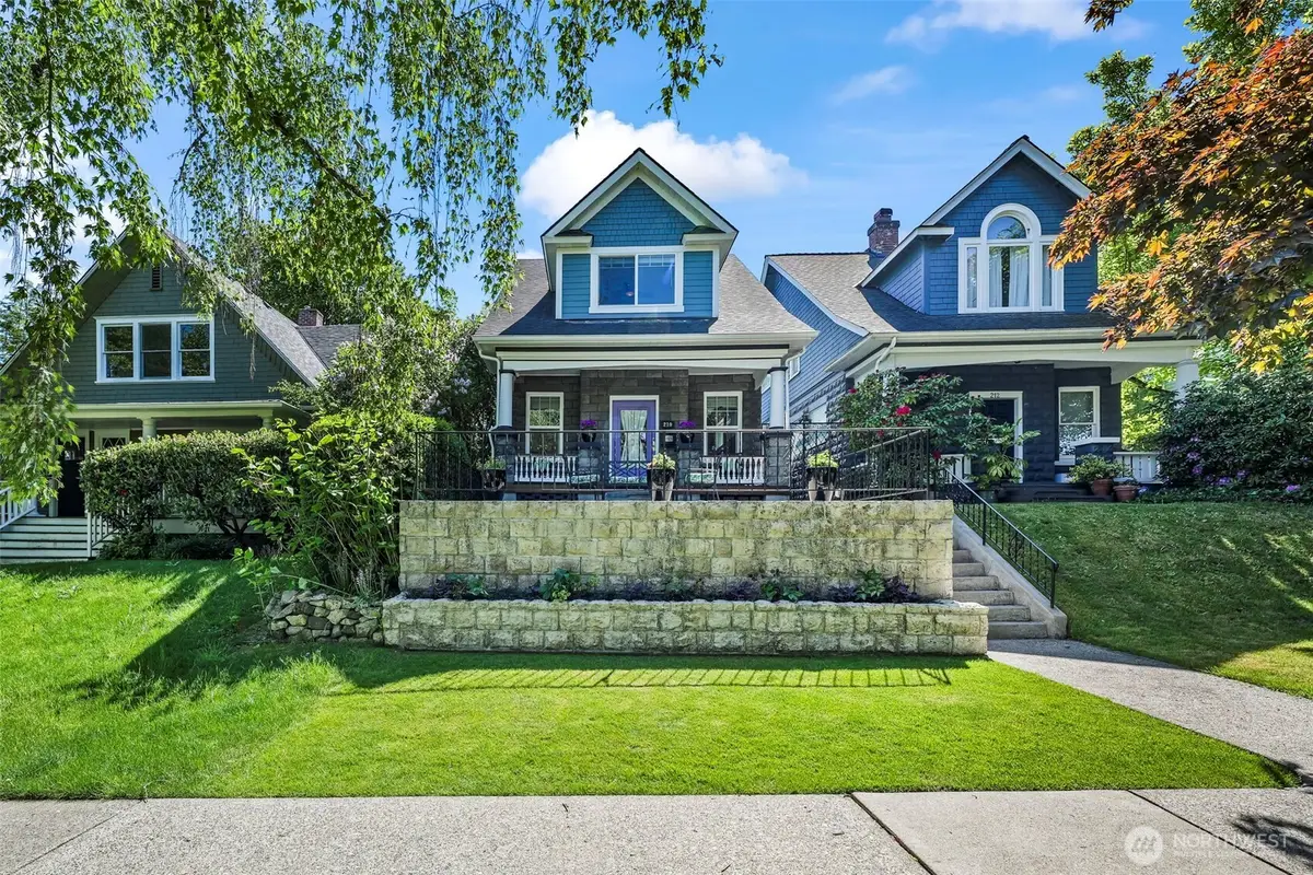 210 N Yakima Avenue, Tacoma, WA 98403 - #1