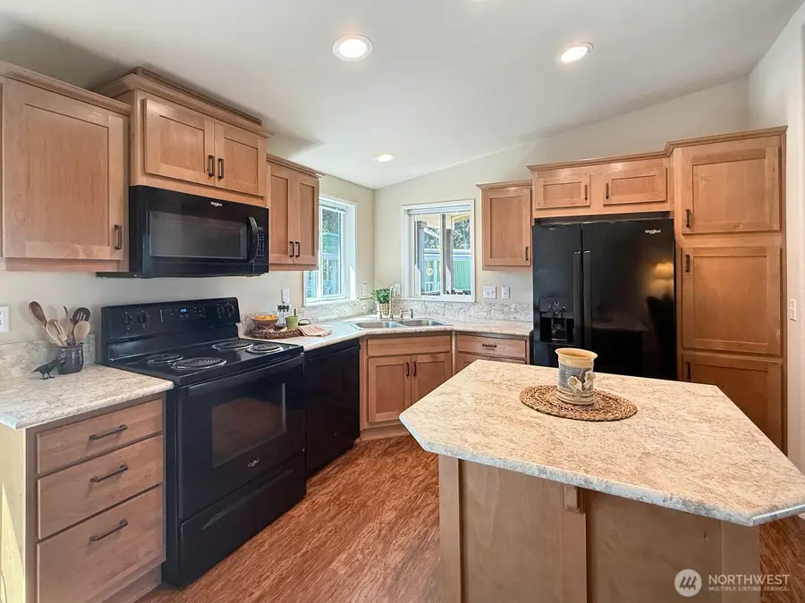 18425 NE 95th Street #34, Redmond, WA 98052 - #3
