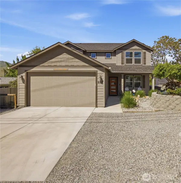 609 N Bradley Street, Chelan, WA 98816
