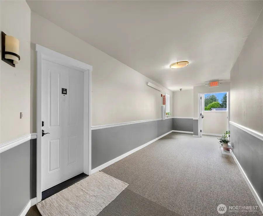 212 W Maberry Dr. #201, Lynden, WA 98264 - #3