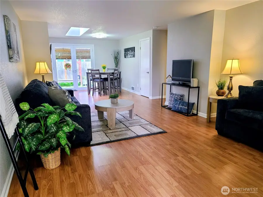 8223 47th Avenue Ne #2, Marysville, WA 98270 - #2