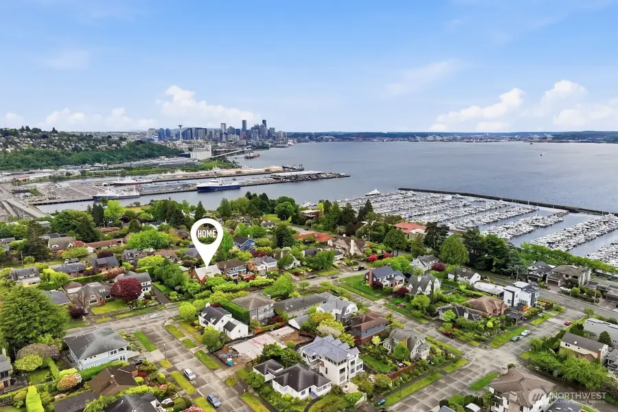 1560 28th Avenue W, Seattle, WA 98199 - #2