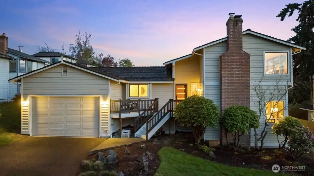 902 7th Avenue S, Edmonds, WA 98020 - #1