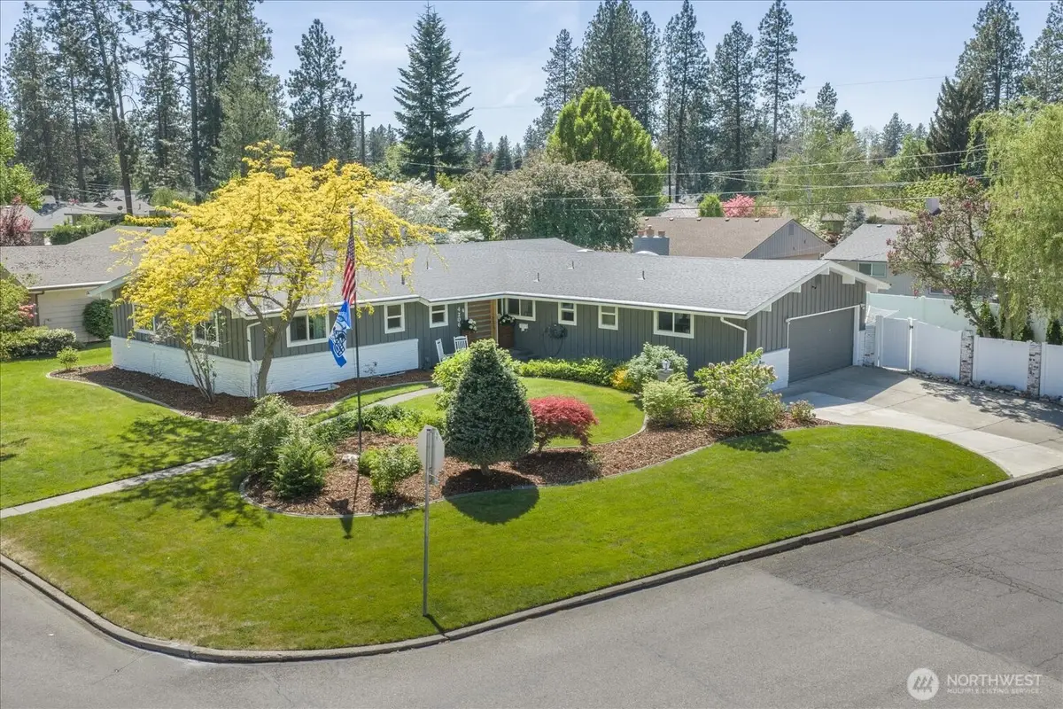 4206 S Pittsburg St, Spokane, WA 99203 - #1