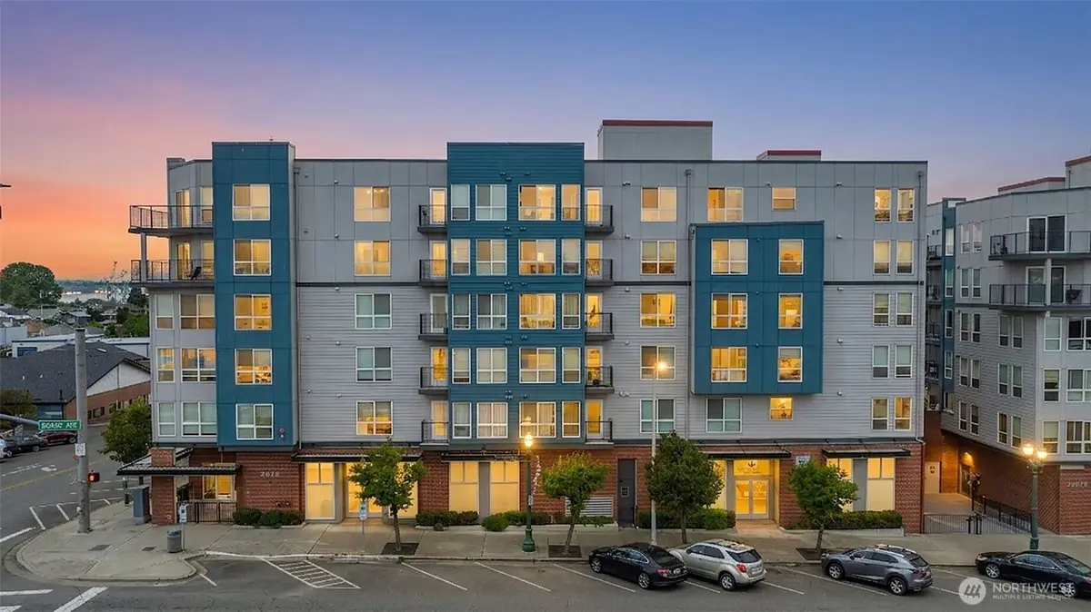 2824 Grand Avenue #A611, Everett, WA 98201 - #1
