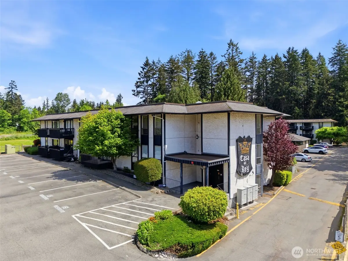 19411 56th Avenue W #115, Lynnwood, WA 98036 - #1