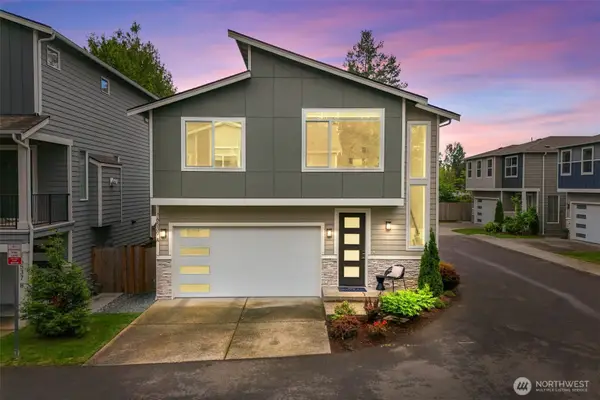 16539 8th Avenue Ne, Shoreline, WA 98155
