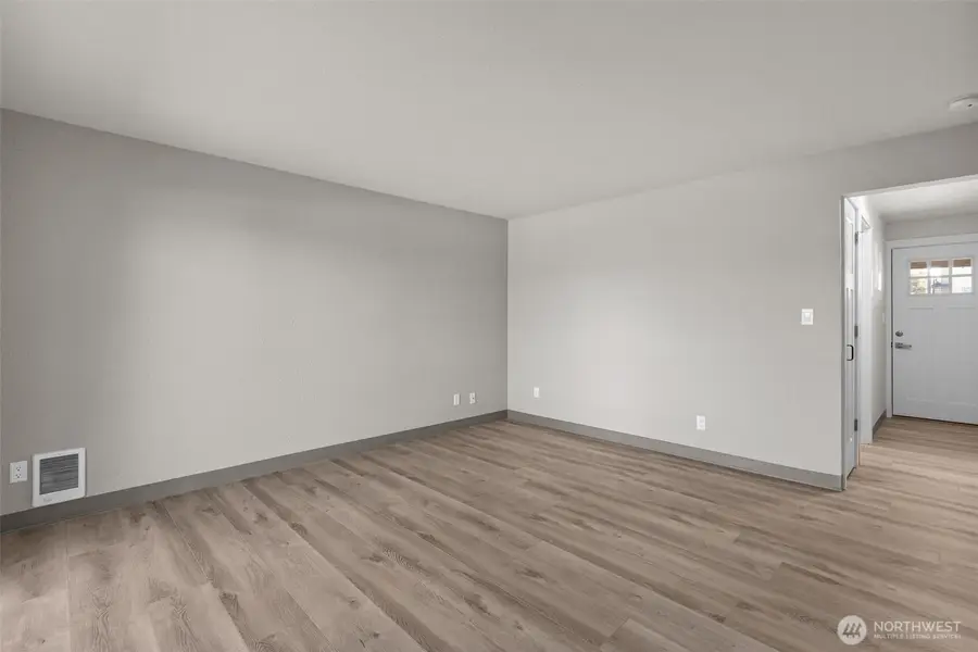21903 30th Avenue S, Des Moines, WA 98198 - #3