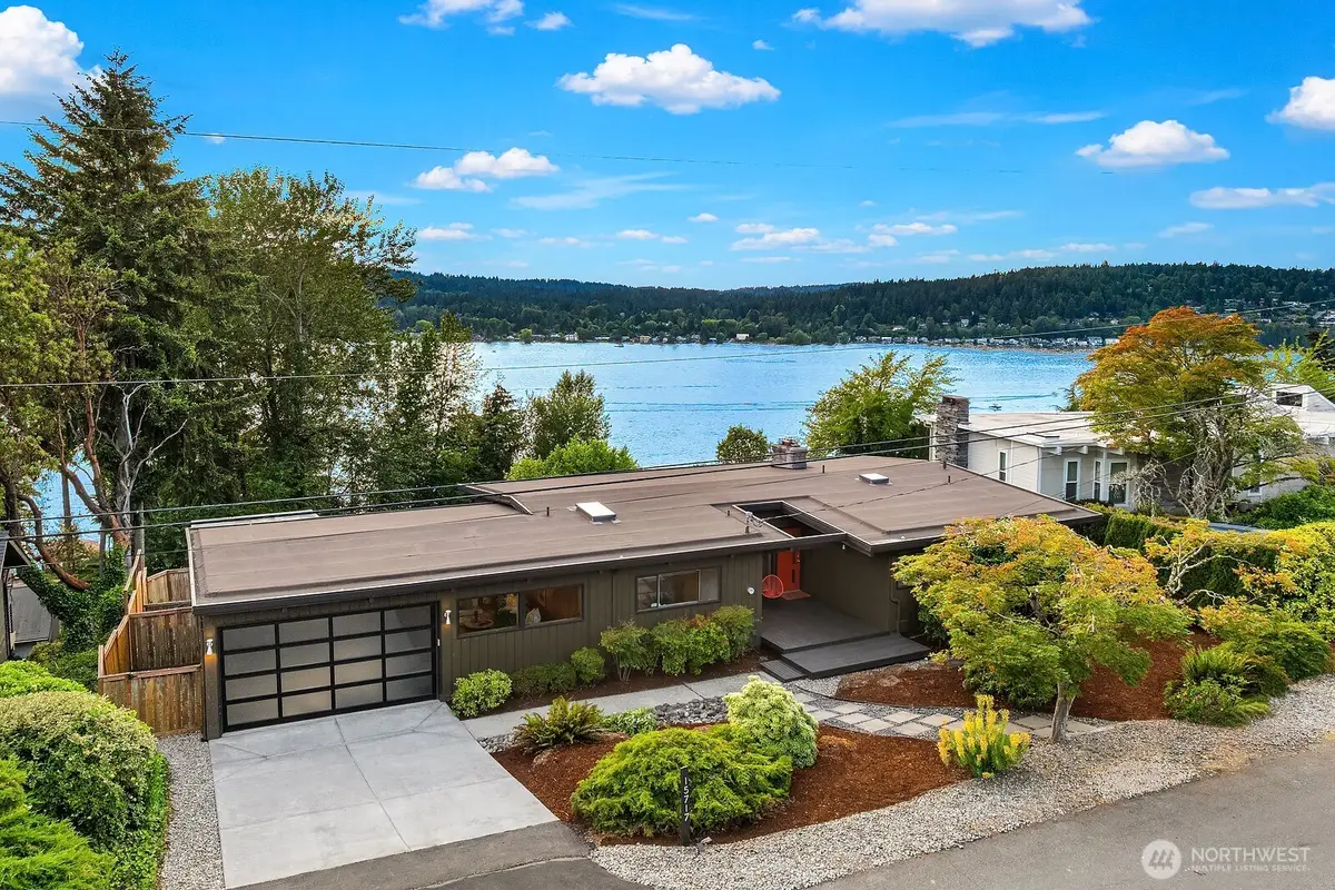 15717 62nd Avenue Ne, Kenmore, WA 98028 - #1