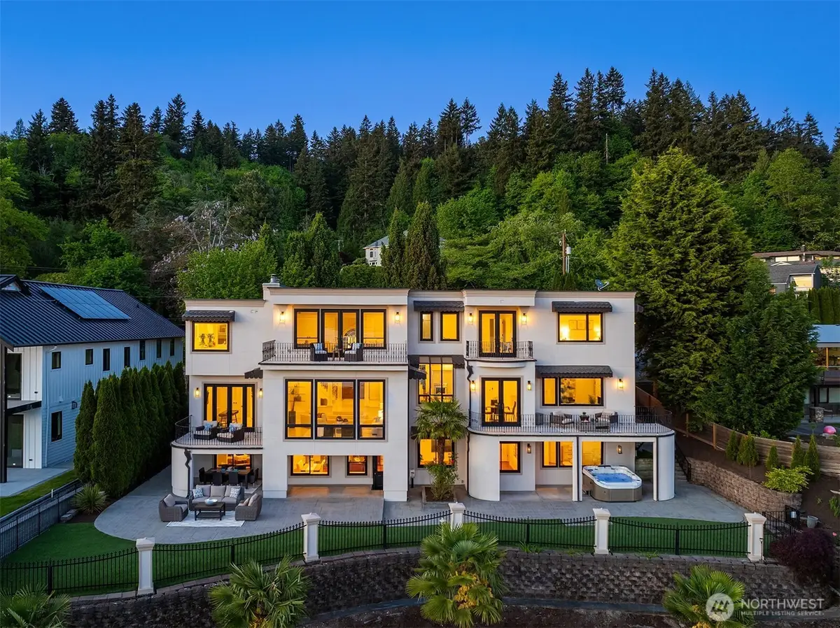 3921 202nd Place Se, Sammamish, WA 98075 - #1