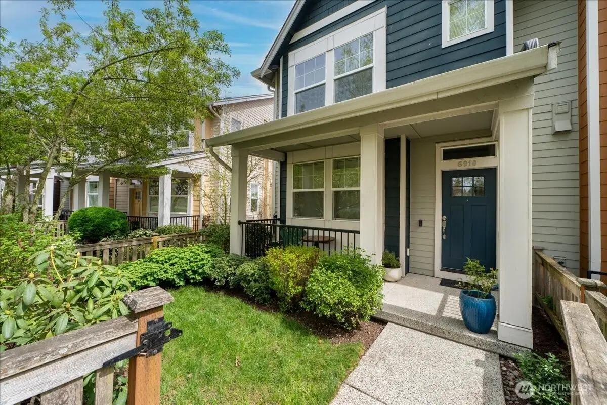 6910 31st Avenue Sw, Seattle, WA 98126 - #1