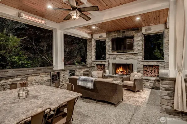 14423 SE 89th Place, Newcastle, WA 98059
