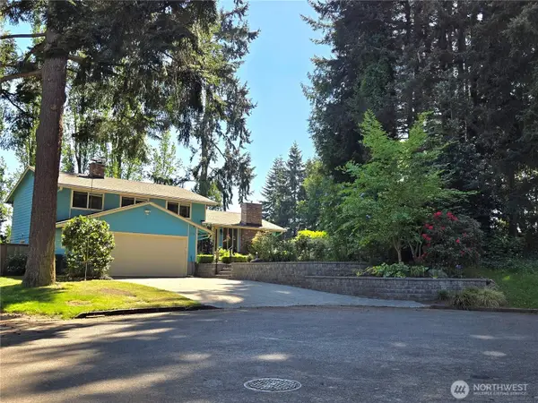 313 NE 191 Street, Shoreline, WA 98155