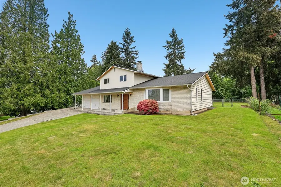 5401 Ocean Avenue, Everett, WA 98203 - #3