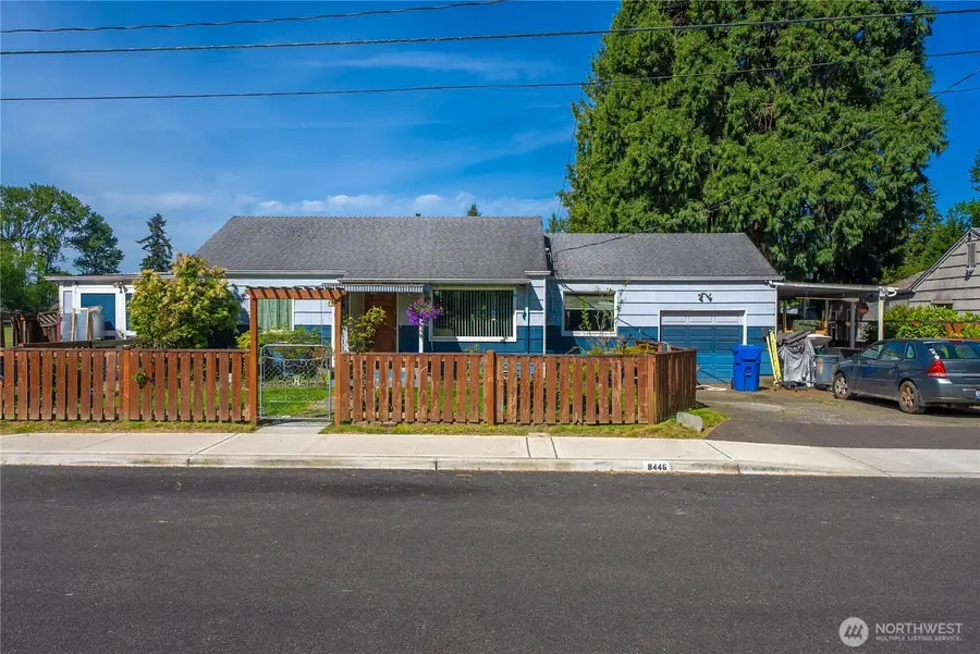 8446 E B Street, Tacoma, WA 98445 - #3