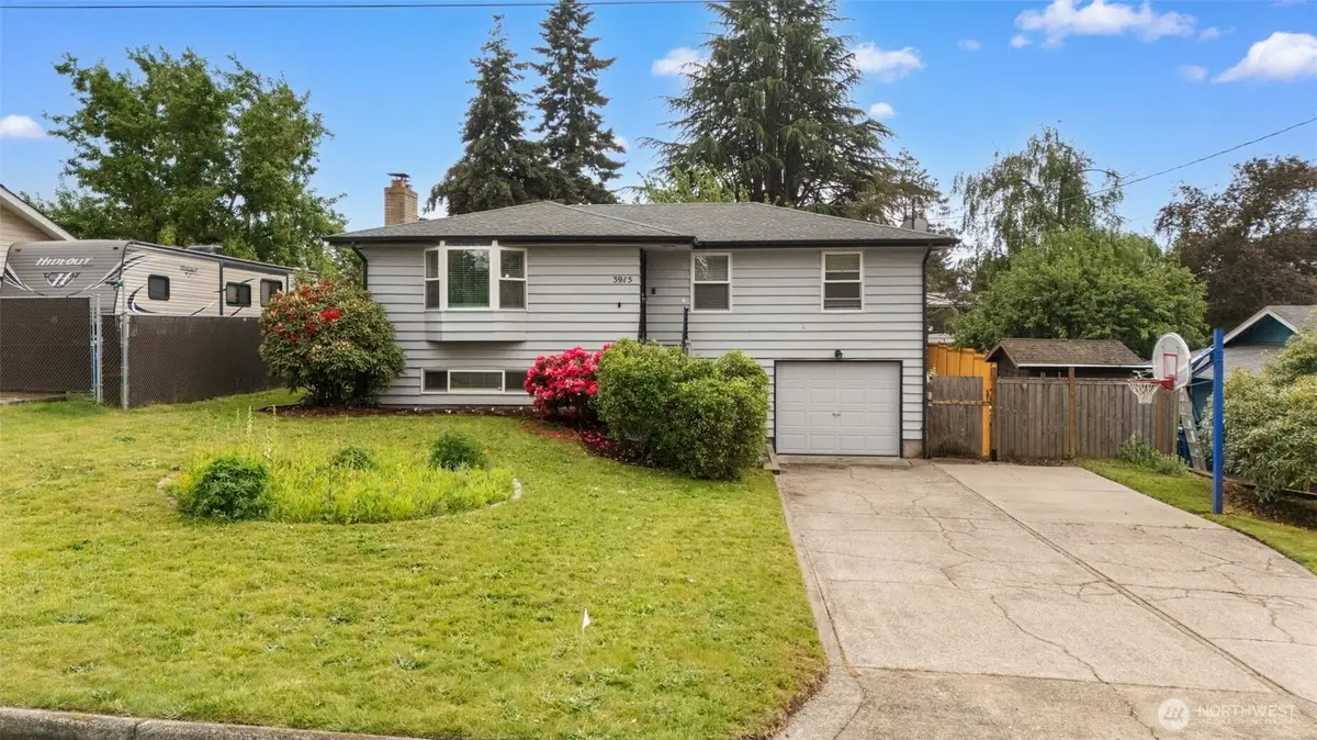 3915 S 248th Street, Kent, WA 98032 - #1