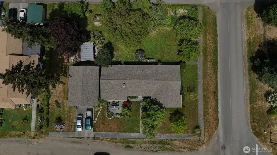 402 W Maple Street, Sequim, WA 98382 - #2