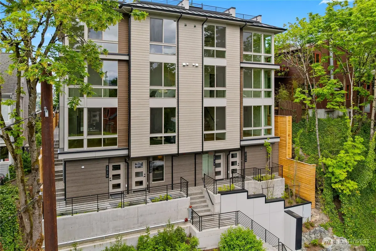 3817 Fremont Avenue N, Seattle, WA 98103 - #1